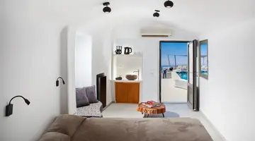 Kasimatis by La Perla (ex Kasimatis Suites)