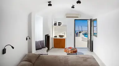Kasimatis by La Perla (ex Kasimatis Suites)