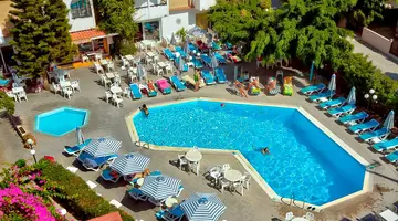 Kassandra Apartments