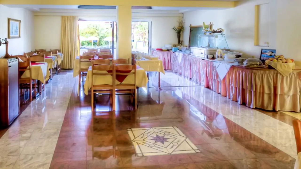 Kassandra Apartments