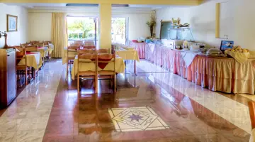 Kassandra Apartments