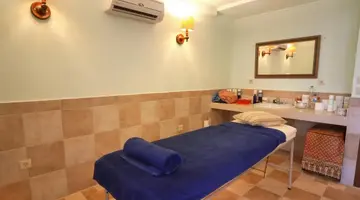 KASSANDRA FAMILY APARTHOTEL