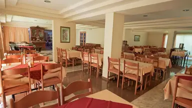 KASSANDRA FAMILY APARTHOTEL