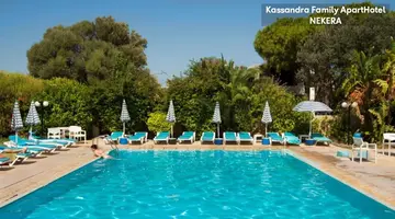 Kassandra Family ApartHotel