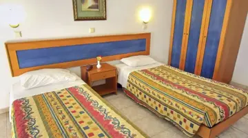 KASSANDRA FAMILY APARTHOTEL