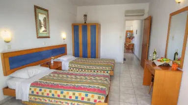 KASSANDRA FAMILY APARTHOTEL