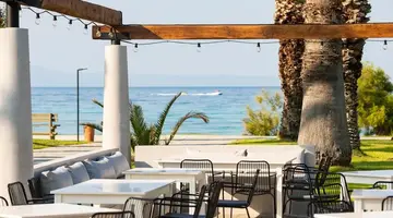 Kassandra Palace Seaside Resort