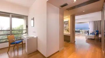 Kassandra Palace Seaside Resort