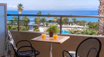Kassandra Palace SeaSide Resort