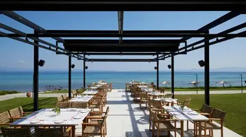 Kassandra Palace Seaside Resort