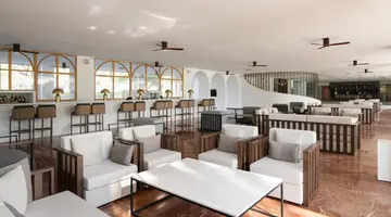 Kassandra Palace Seaside Resort