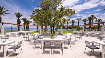 Kassandra Palace Seaside Resort