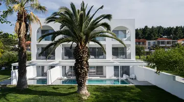 KASSANDRA PALACE