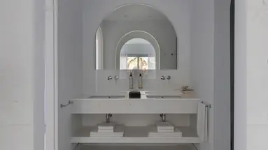 KASSANDRA PALACE