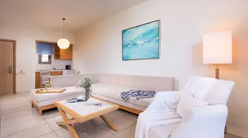 KASSANDRA PALACE