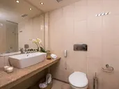 KASSANDRA PALACE