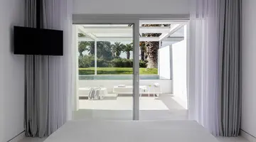 KASSANDRA PALACE
