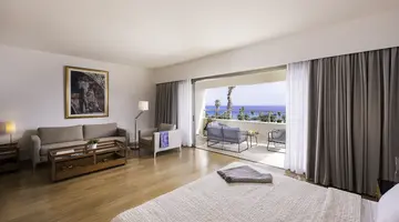 KASSANDRA PALACE