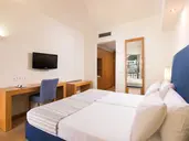 KASSANDRA PALACE