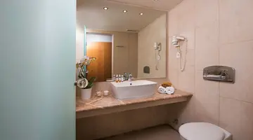 KASSANDRA PALACE