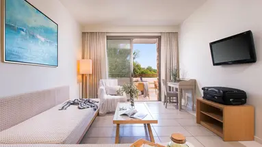 KASSANDRA PALACE