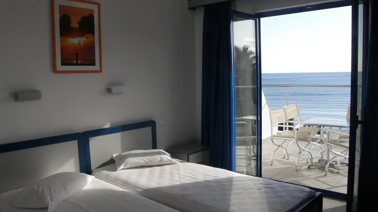 Kassavetis Center Hotel Studios & Apartm