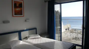 Kassavetis Center Hotel Studios & Apartm