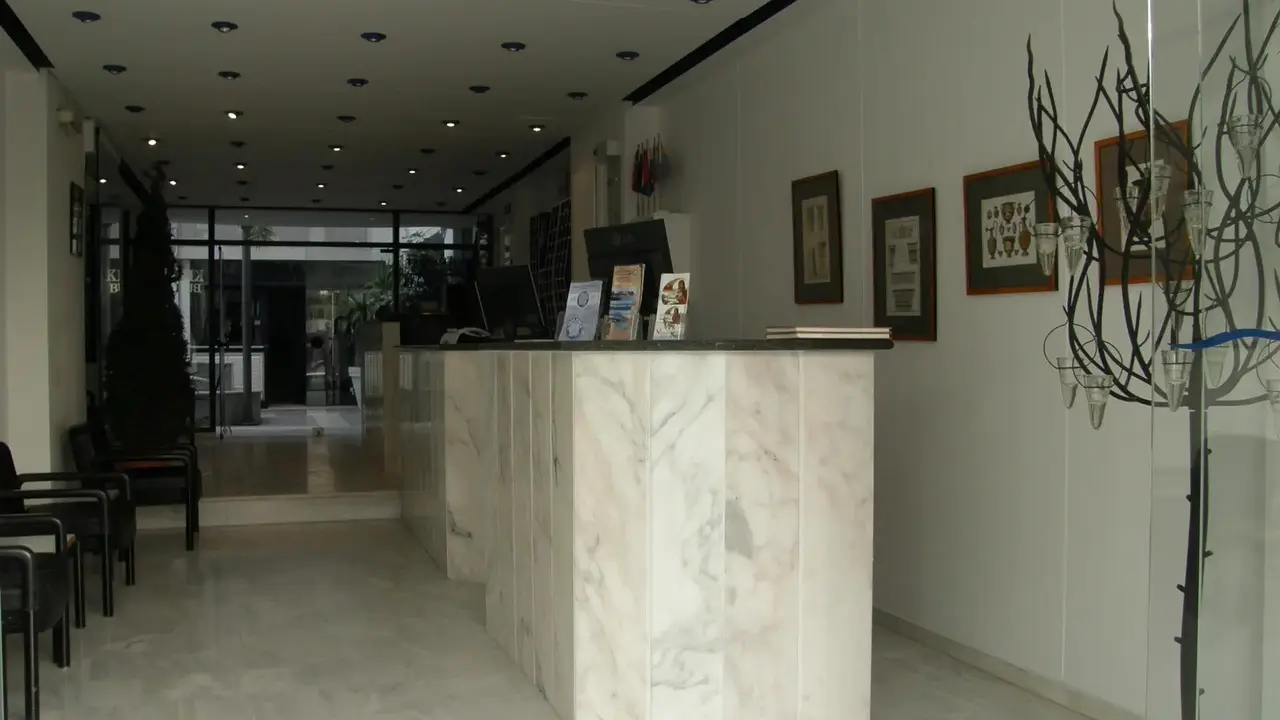 Kassavetis Center Hotel Studios & Apartm