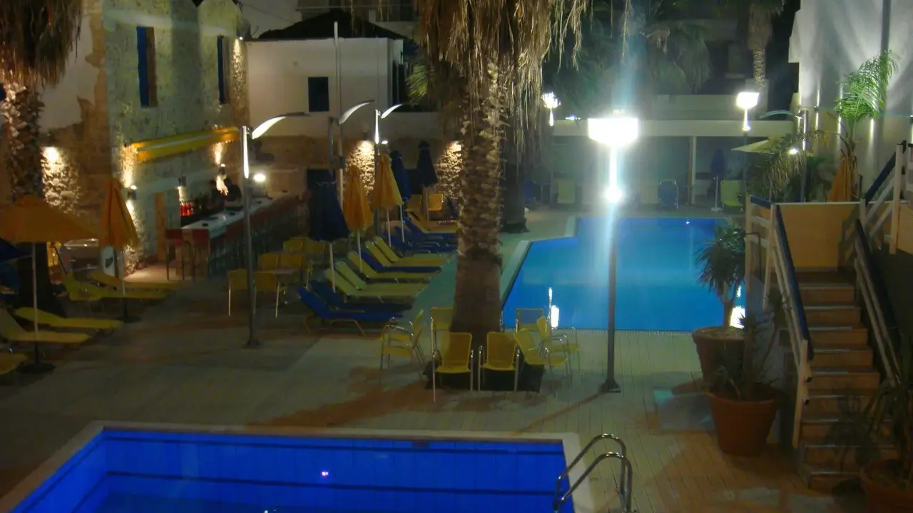 Kassavetis Center Hotel Studios & Apartm