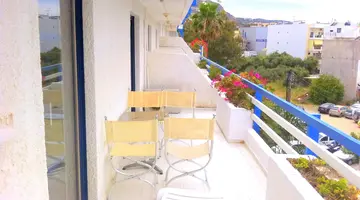 KASSAVETIS CENTER - HOTEL STUDIOS & APARTMENTS