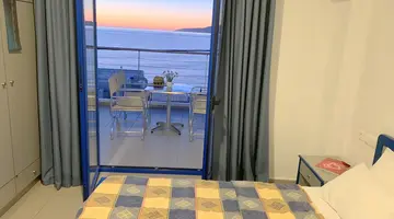 KASSAVETIS CENTER - HOTEL STUDIOS & APARTMENTS