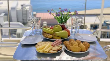 KASSAVETIS CENTER - HOTEL STUDIOS & APARTMENTS