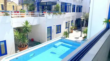 KASSAVETIS CENTER-HOTEL STUDIOS & APTS