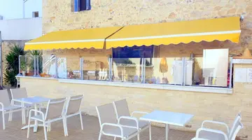 KASSAVETIS CENTER-HOTEL STUDIOS & APTS