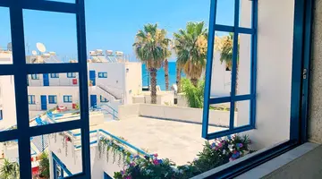 KASSAVETIS CENTER-HOTEL STUDIOS & APTS