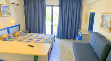 KASSAVETIS CENTER-HOTEL STUDIOS & APTS