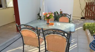 Kastro Apartments