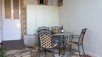 Kastro Apartments