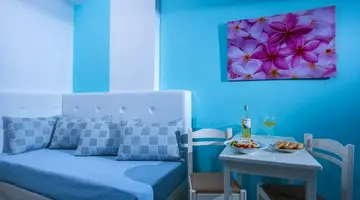 Kastro Beach Apartments