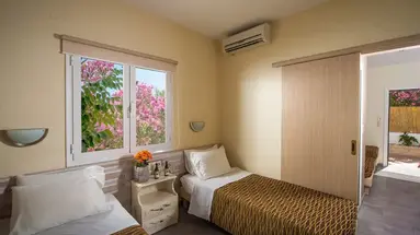 Kastro Beach Apartments