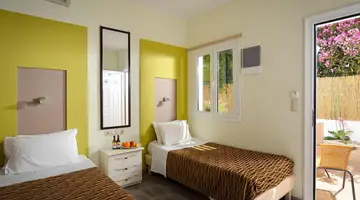 Kastro Beach Apartments