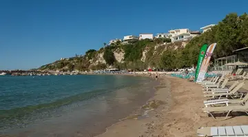 Kastro Beach Apartments