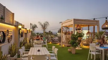 Kastro Beach Apartments