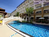 Kata Sea Breeze Resort