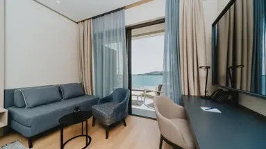 Katamare Hotel