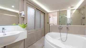 KATATHANI PHUKET BEACH RESORT