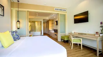 Katathani Phuket Beach Resort