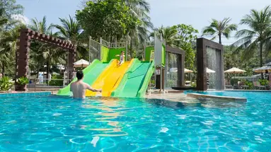 KATATHANI PHUKET BEACH RESORT
