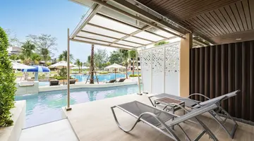 Katathani Phuket Beach Resort