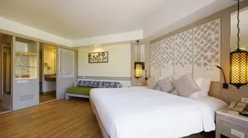Katathani Phuket Beach Resort
